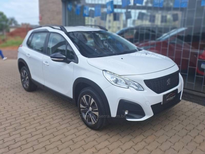 PEUGEOT - 2008 - 2021/2022 - Branca - R$ 77.900,00