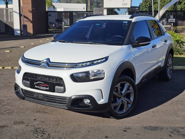 CITROËN - C4 CACTUS - 2021/2022 - Branca - R$ 79.900,00