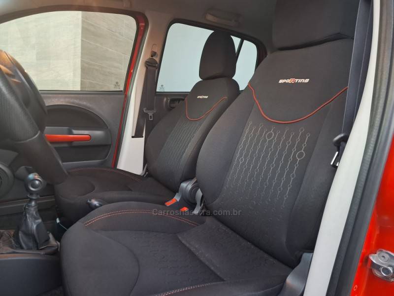 FIAT - UNO - 2011/2012 - Vermelha - R$ 47.900,00